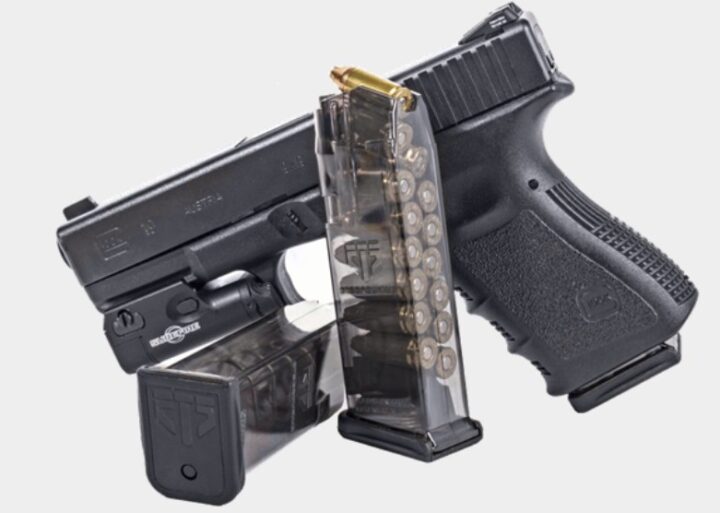 Glock 19 with magazine